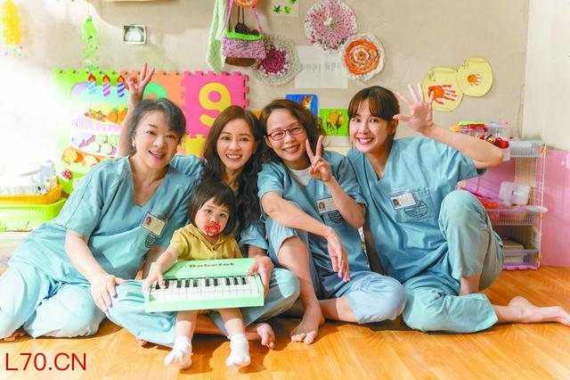 《阳光女子合唱团》剧照