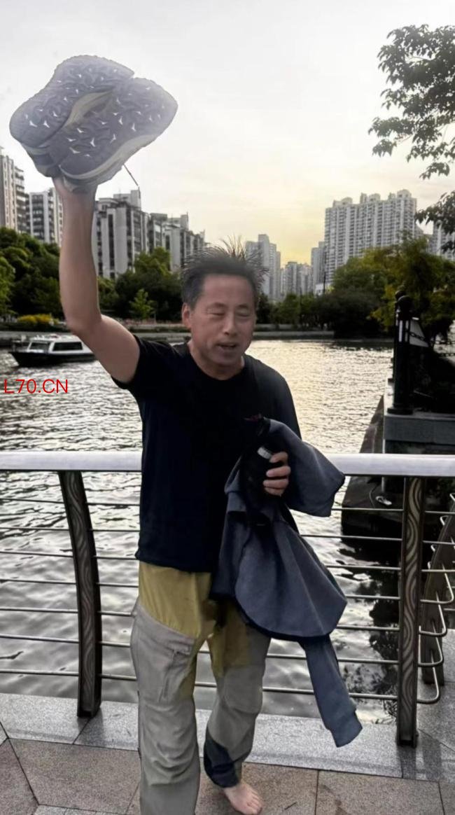 63岁男子跳河救人只说下了趟水 平凡英雄的低调壮举